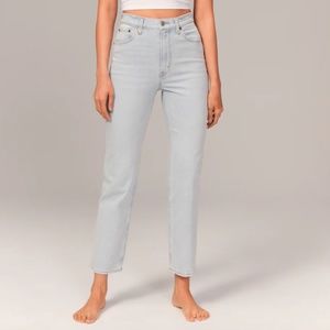 A&F Ultra High Rise Ankle Straight Jean